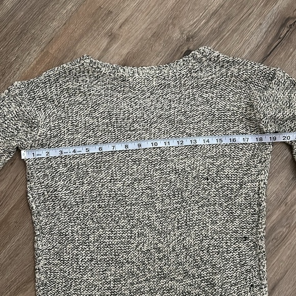 RETROD Knit Sweater - Picture 6 of 7